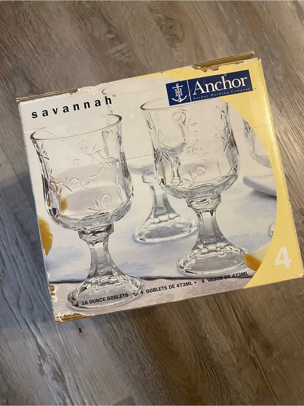 Vintage Set Of 4 Anchor Hocking Savannah  Glass Goblets Rose & Leaf Pattern 16oz